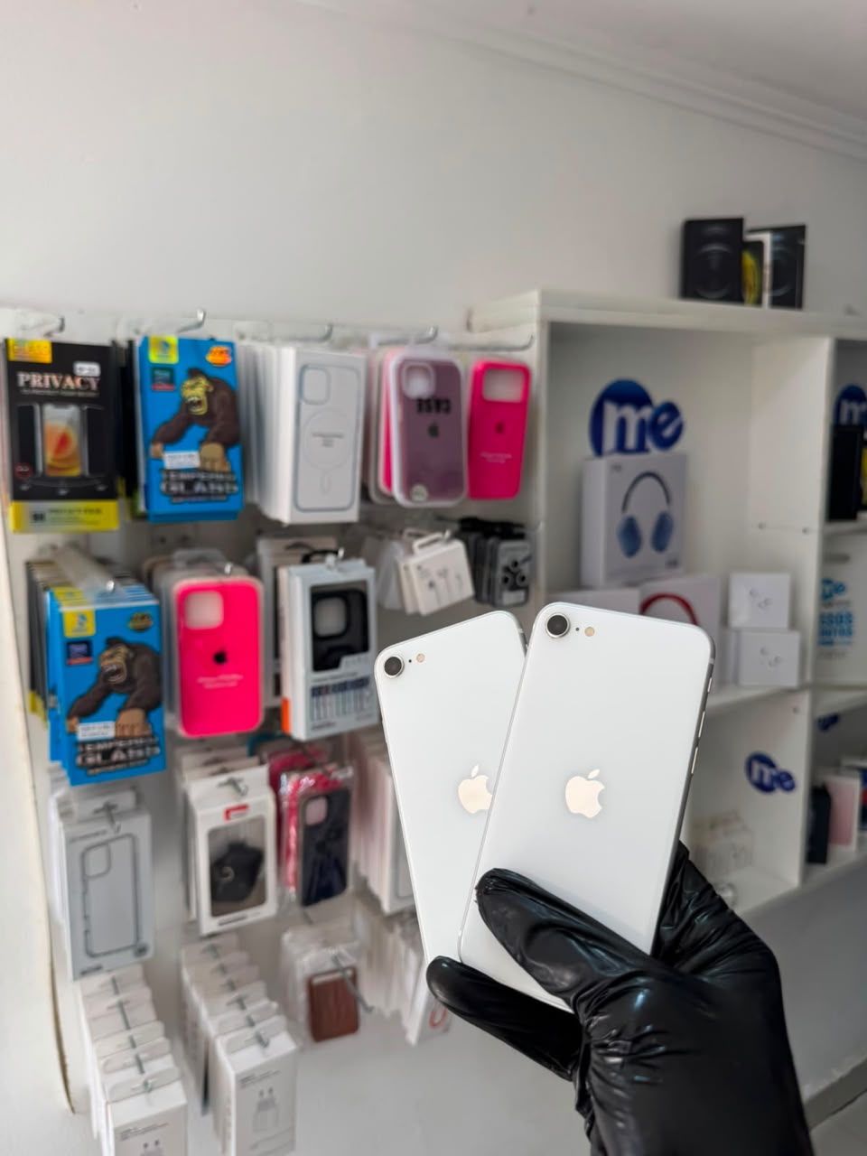 iPhone SE 64GB