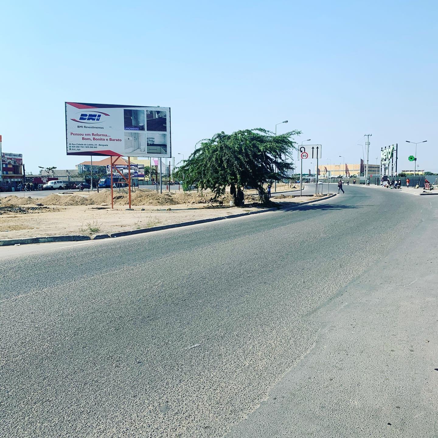 Outdoor eMedia.Ao Benguela