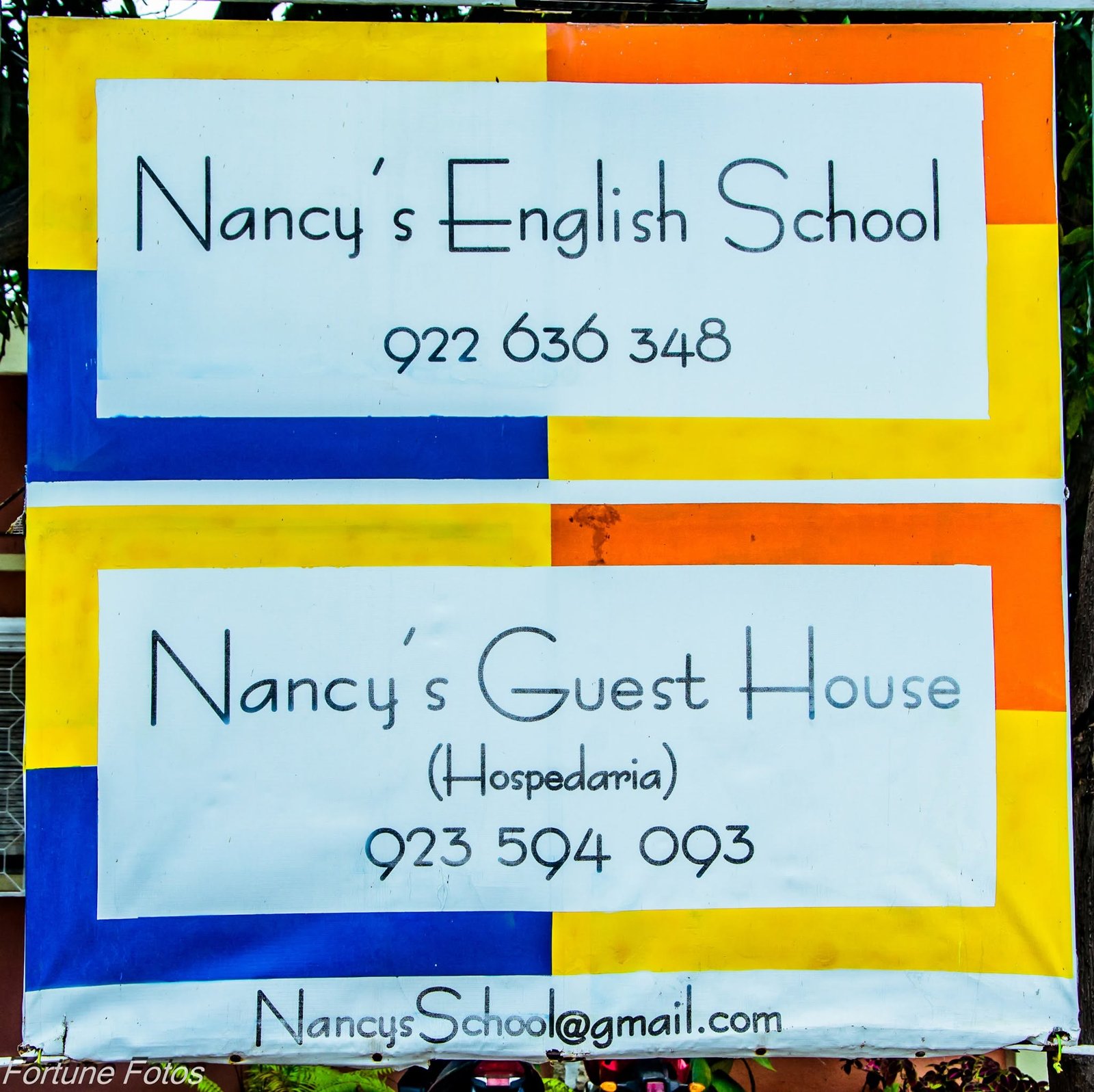 Banner de Nancy's English School Benguela