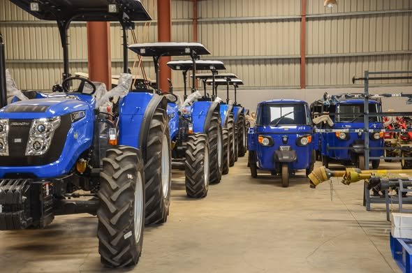 🚜 TRATOR SOLIS 90 HP — A POTÊNCIA QUE O SEU CAMPO MERECE! 💙